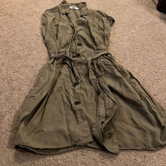 Zara xs button down dress - Picture 2 of 7